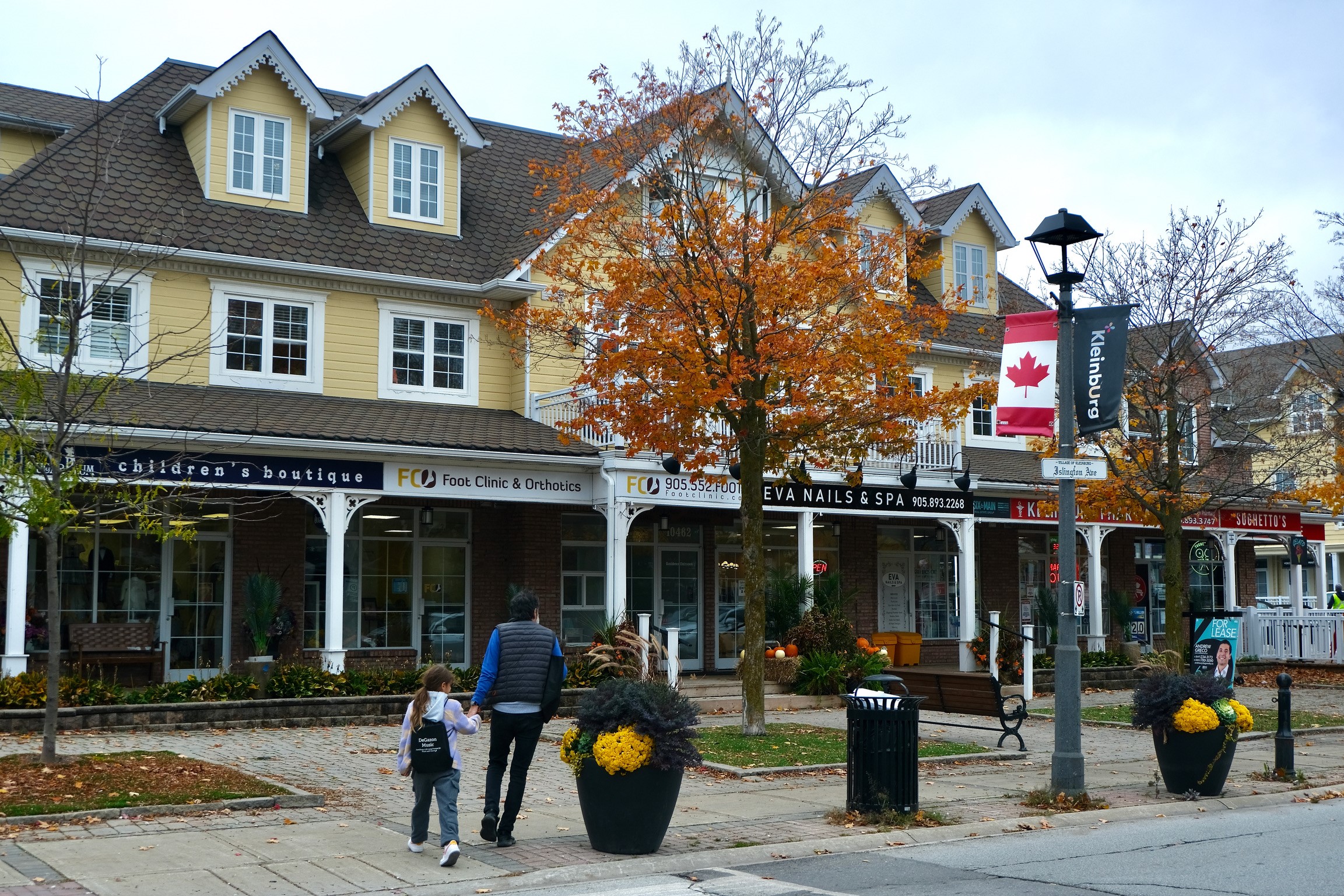 Image of storefronts in a charming downtown area
