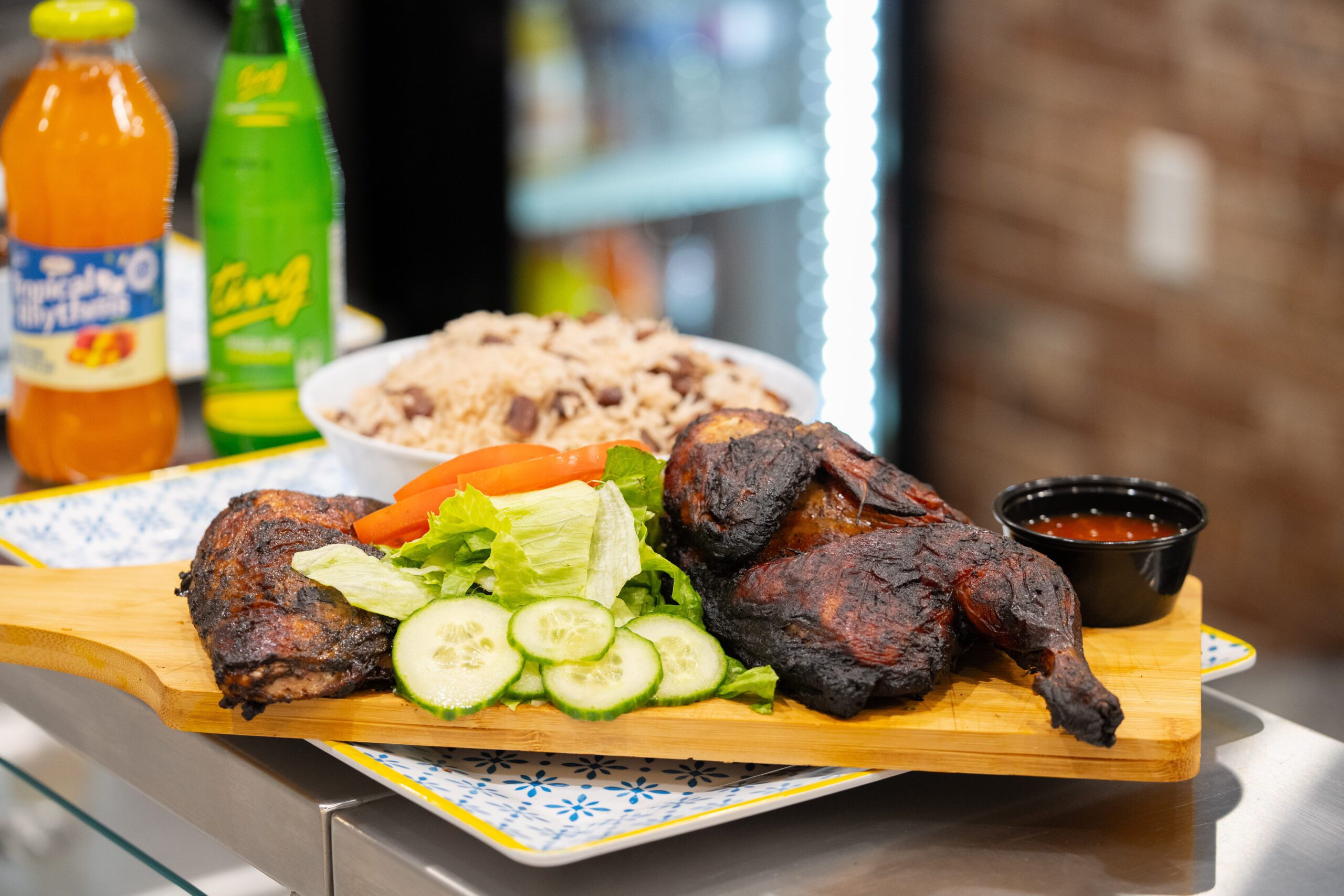Image of a platter of Caribbean food