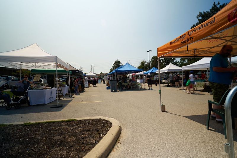 farmers market